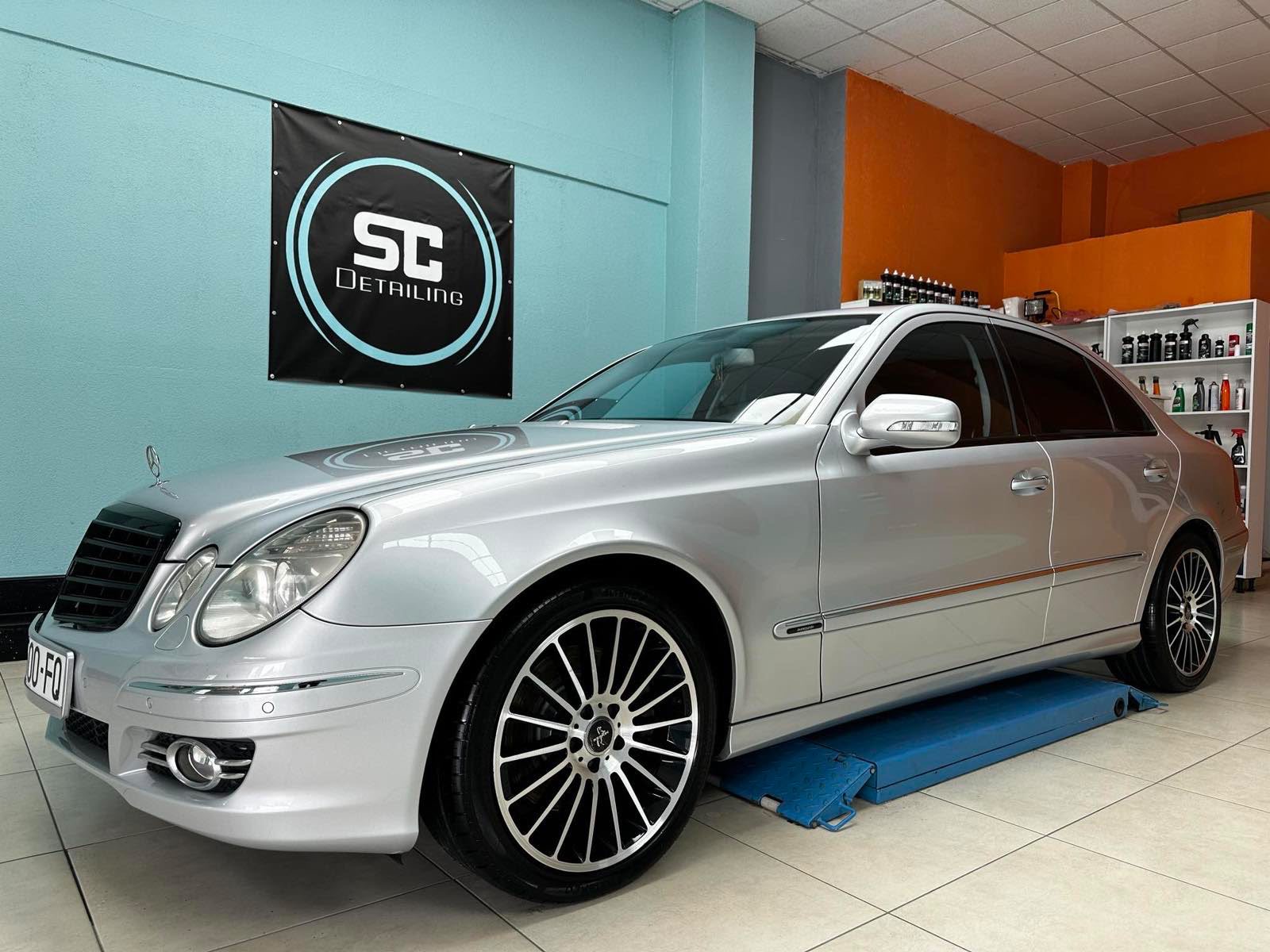 Mercedes-Benz E-Class W211 front three-quarter view, automatic rental car in Albania